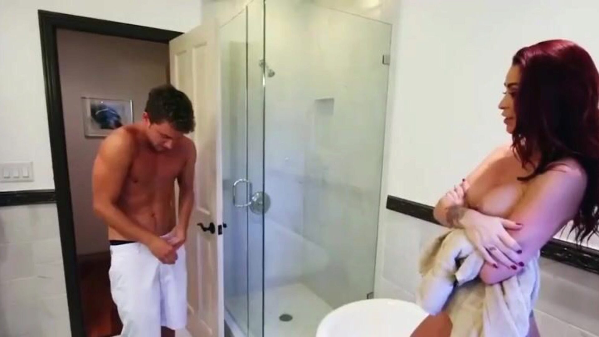 Brazzers Bathroom Moms With Son - Mom Bath Porn - Nude Clap