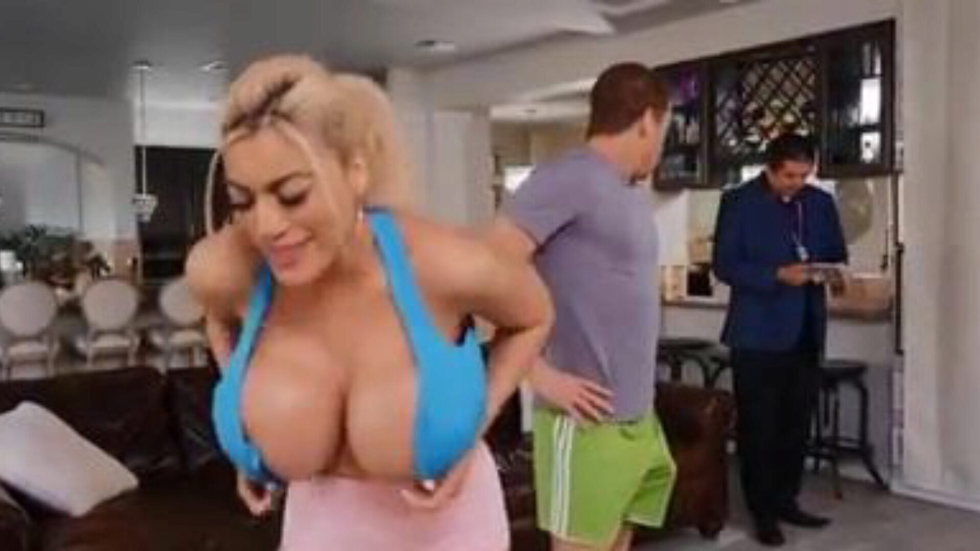 Very Big Breasts - Big Boob Porn - Nude Clap
