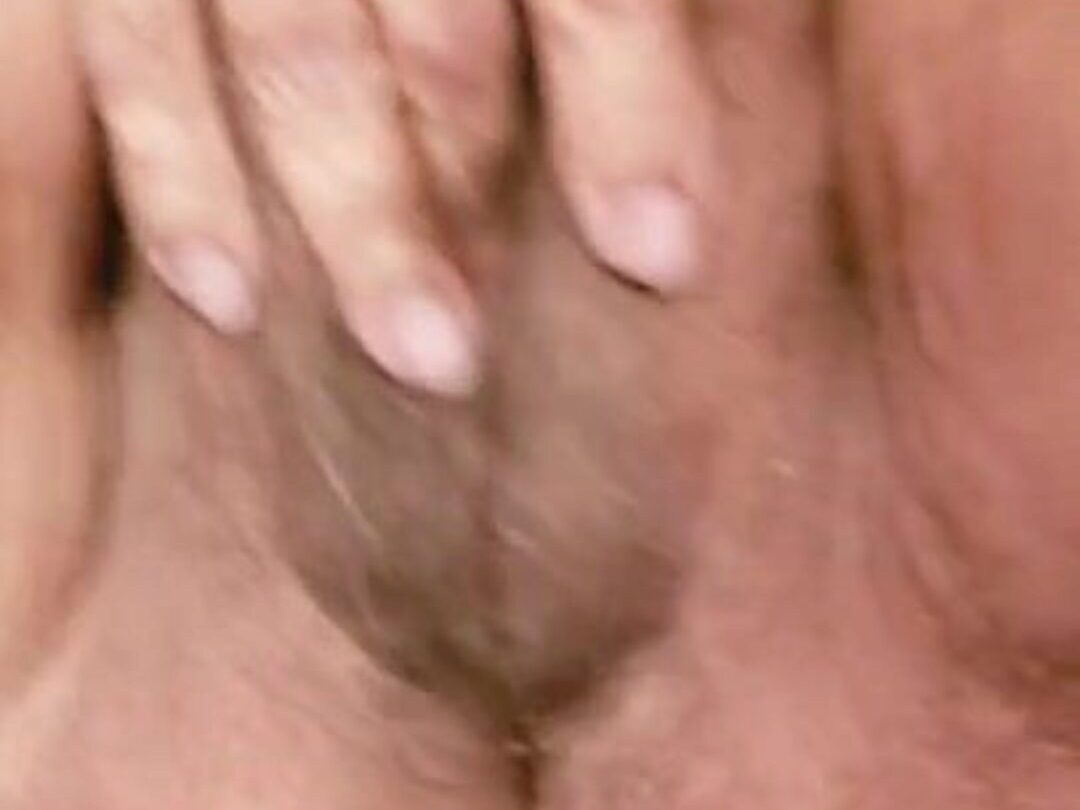 Granny Masturbating Porn bild bild